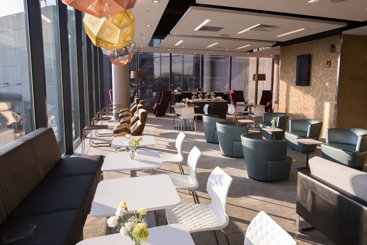 Bradley International Airport Escape Lounges hero