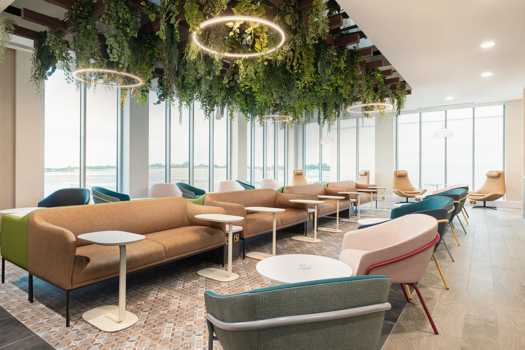 bre-interior-lounge-3