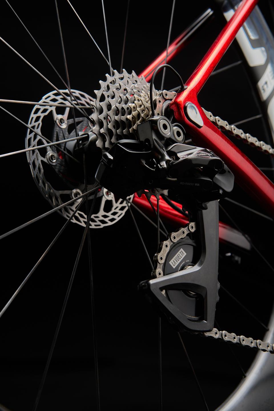 CeramicSpeed Shimano 9250/8150 OSPW special limited edition Colnago x La Vuelta Colnago