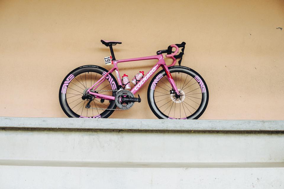 Tadej Pogacar s pink Colnago V4Rs at the Giro d Italia 2024 Colnago