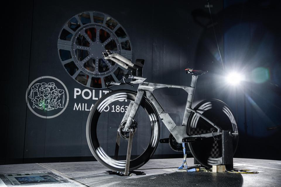 TT2 White Paper Colnago
