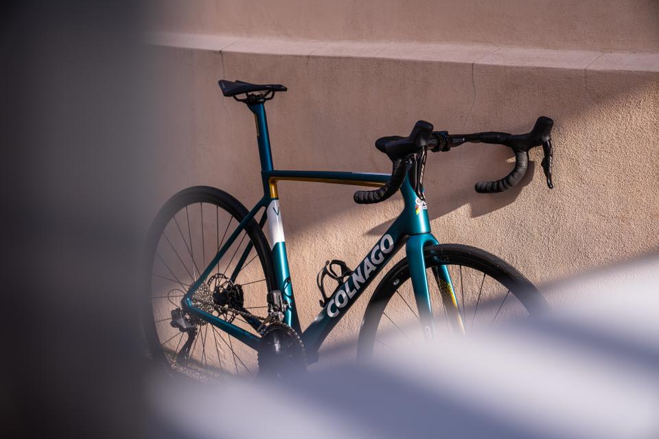 V3 road bike | Colnago