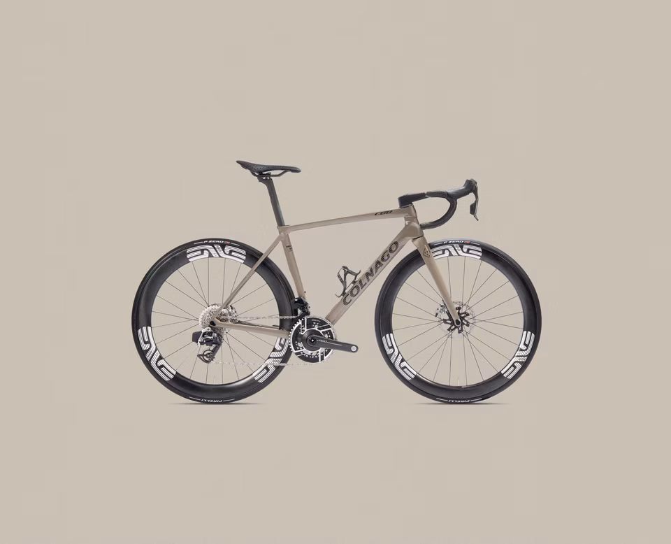 Discover this bike on Pas Normal website Colnago