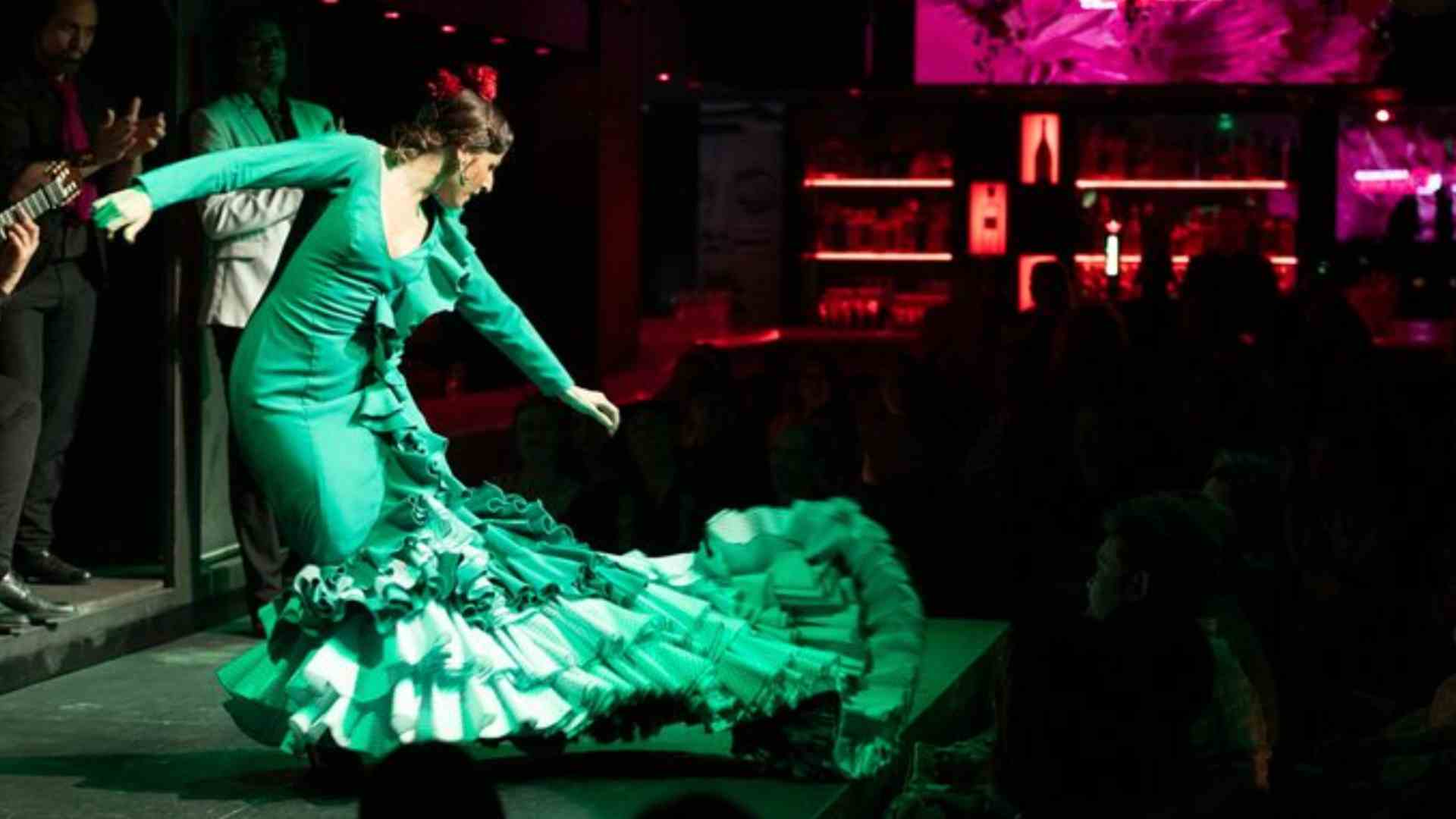 Zambomba: The Instrument and the Flamenco Christmas Party