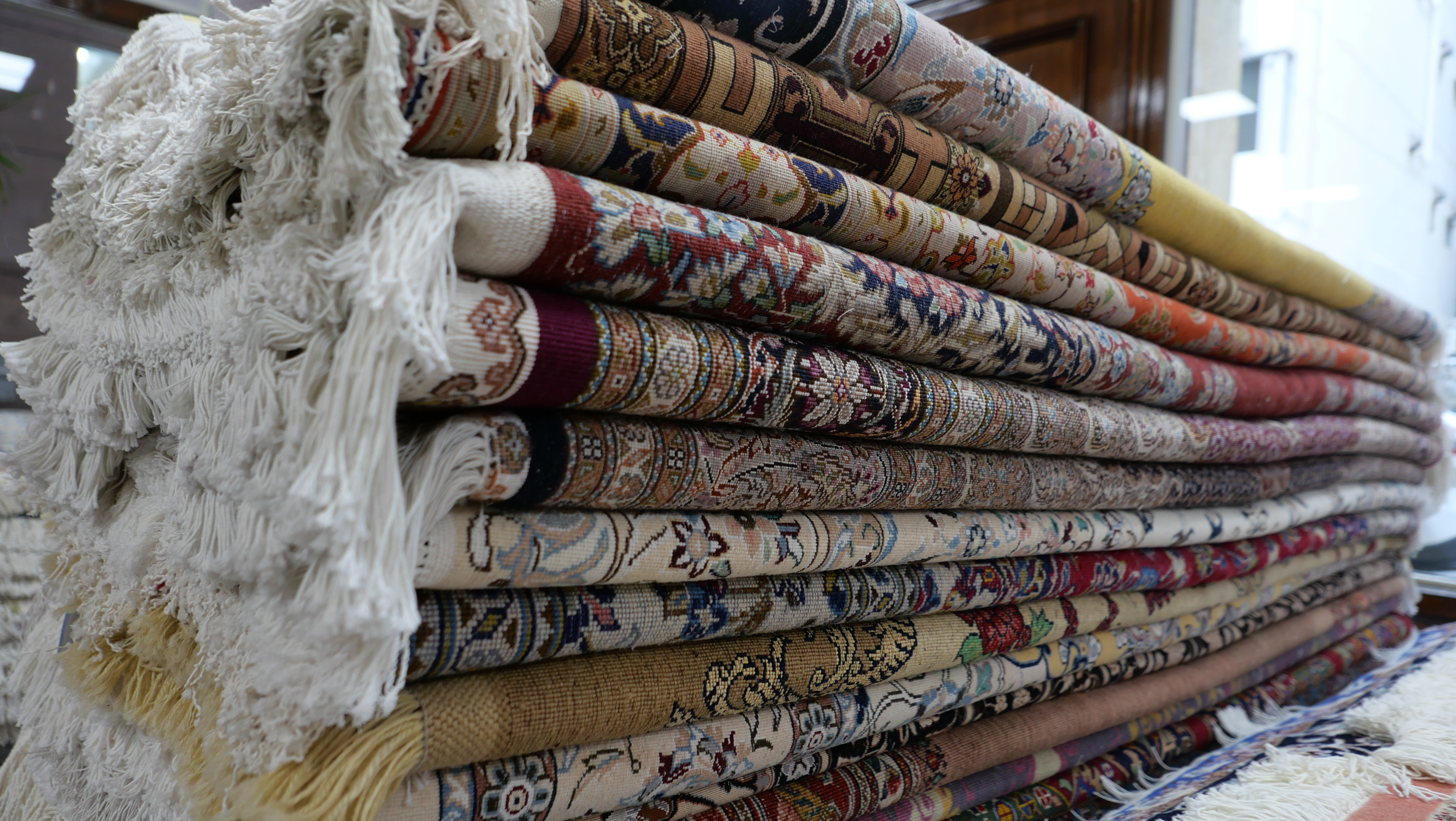 ペルシャ絨毯 手織り マシャド地方 【公式通販】