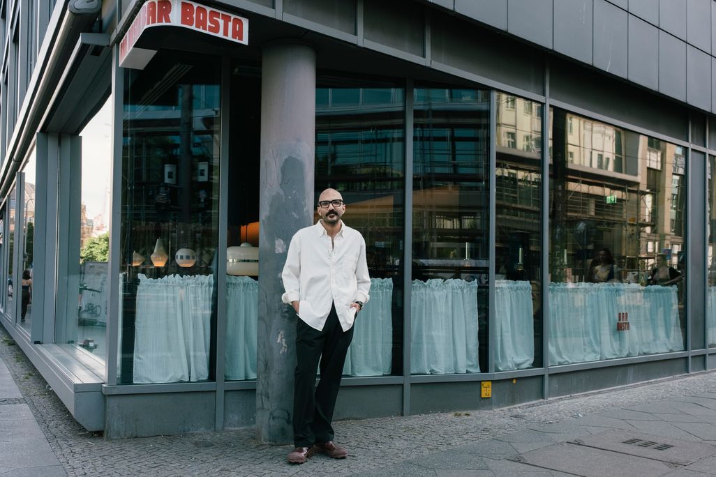 Closed close up with Arash Ghassemi restaurant