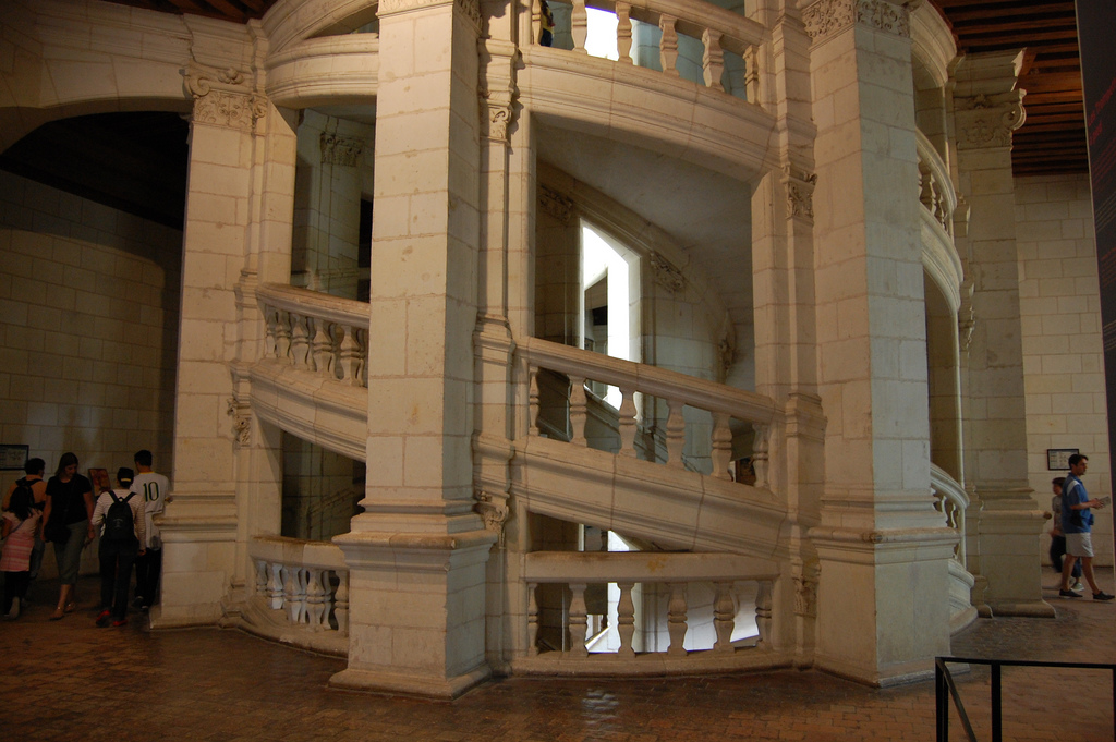 Leonardo Staircase Chambord