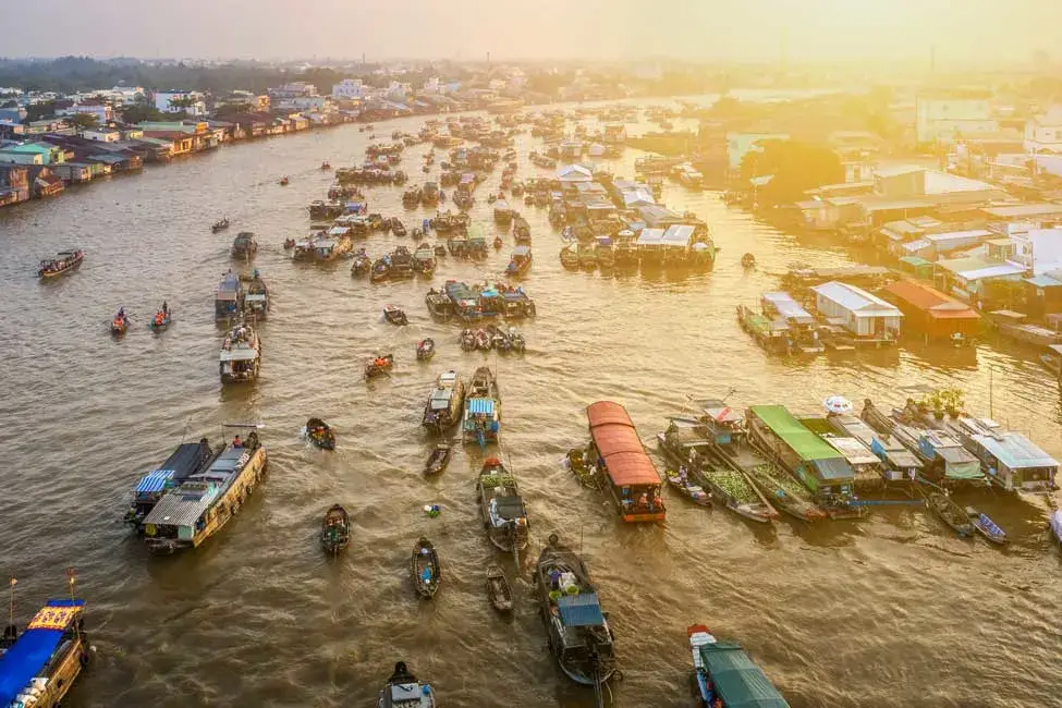 Floating-Markets-of-the-Mekong-River-Cai-Rang