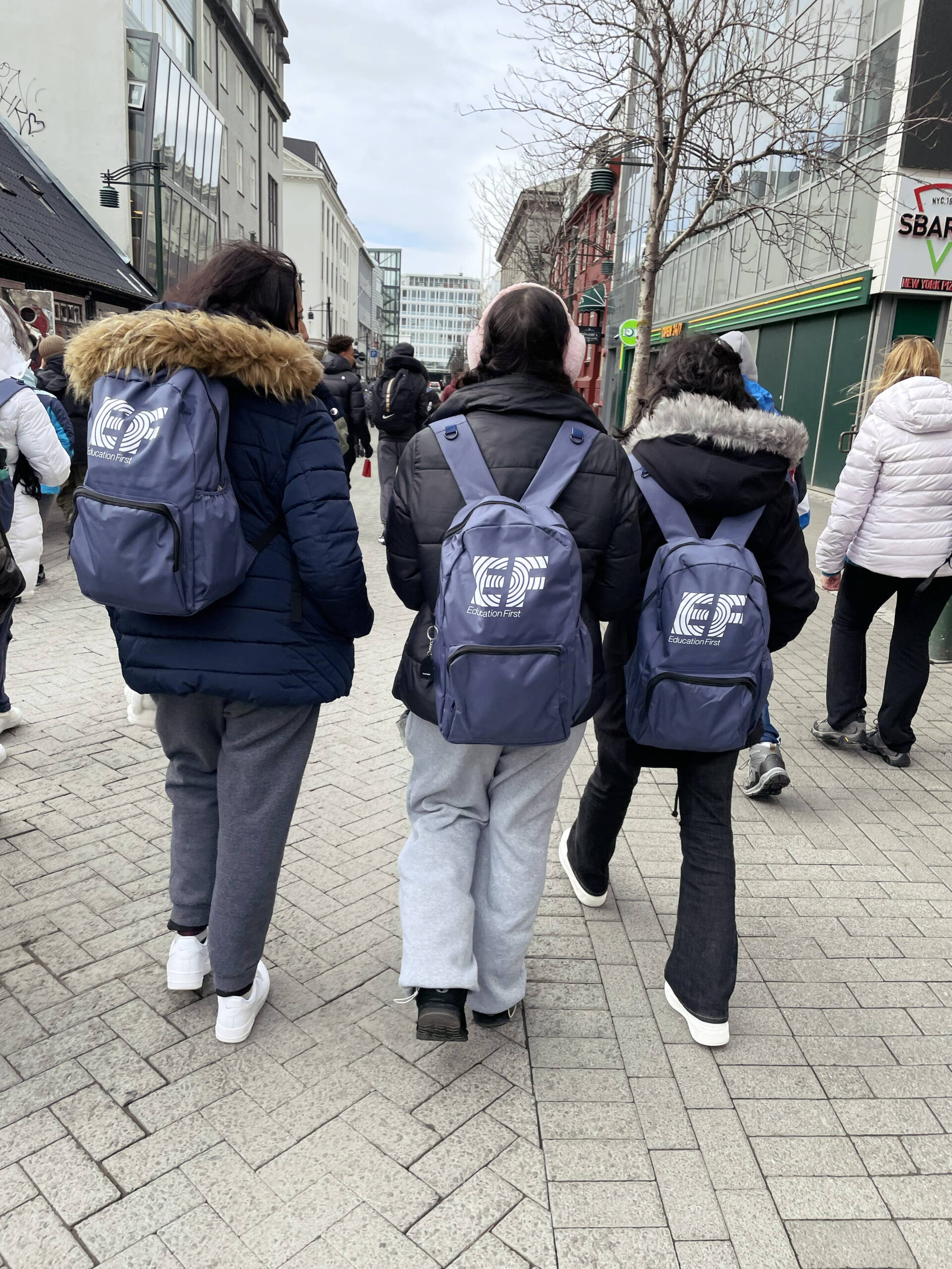 2023-summer-snapshots_49Iceland-scaled