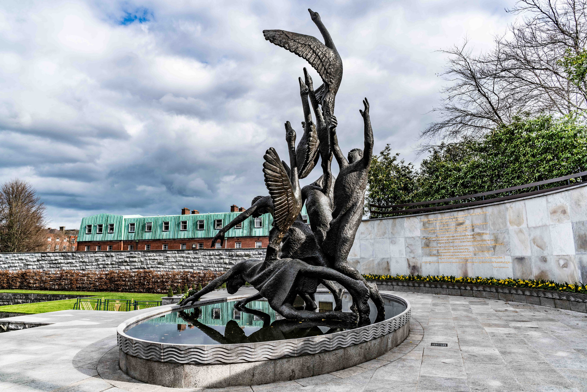 Children of Lir Statue