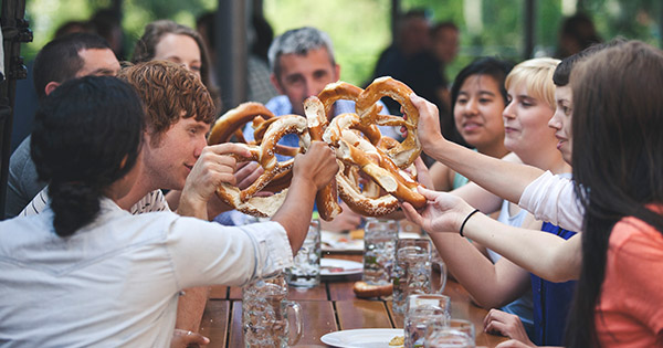 language_0001s_0007_etus_munich_07182013_0913