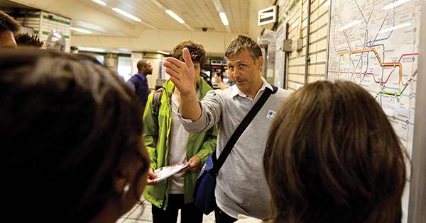People_0001s_0034_ETUS_London_6.20.12_0527