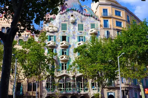 buildings in barcelona
