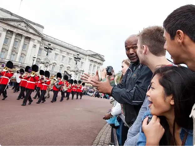 Feel the buzz in Parliament Square, then practice your royal wave at Buckingham Palace