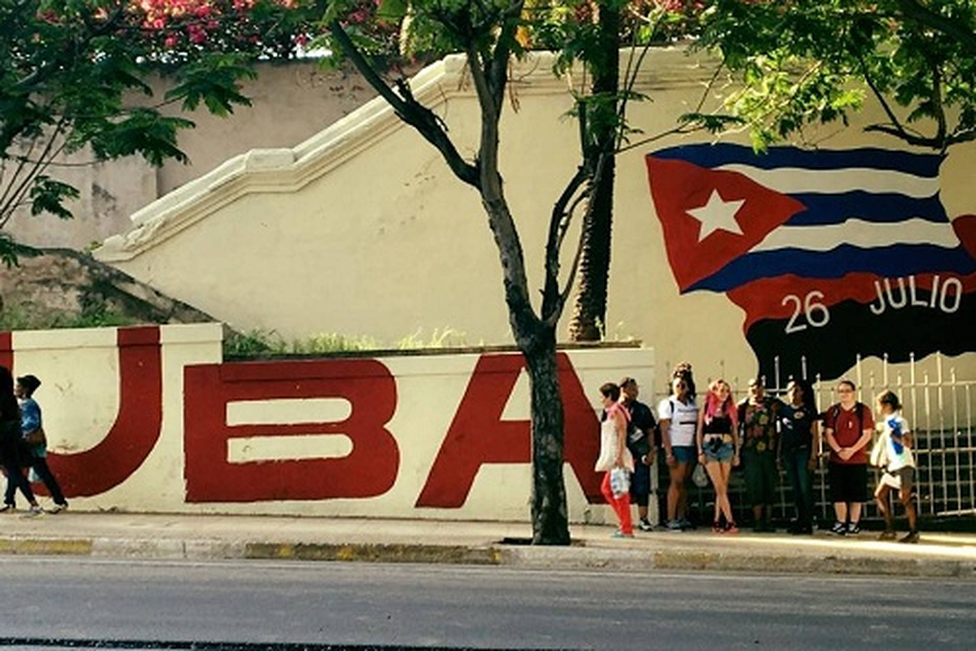 Finding Mona Lisa Cuba Photo