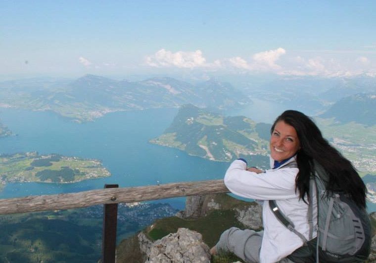 Evelina Travel Photo