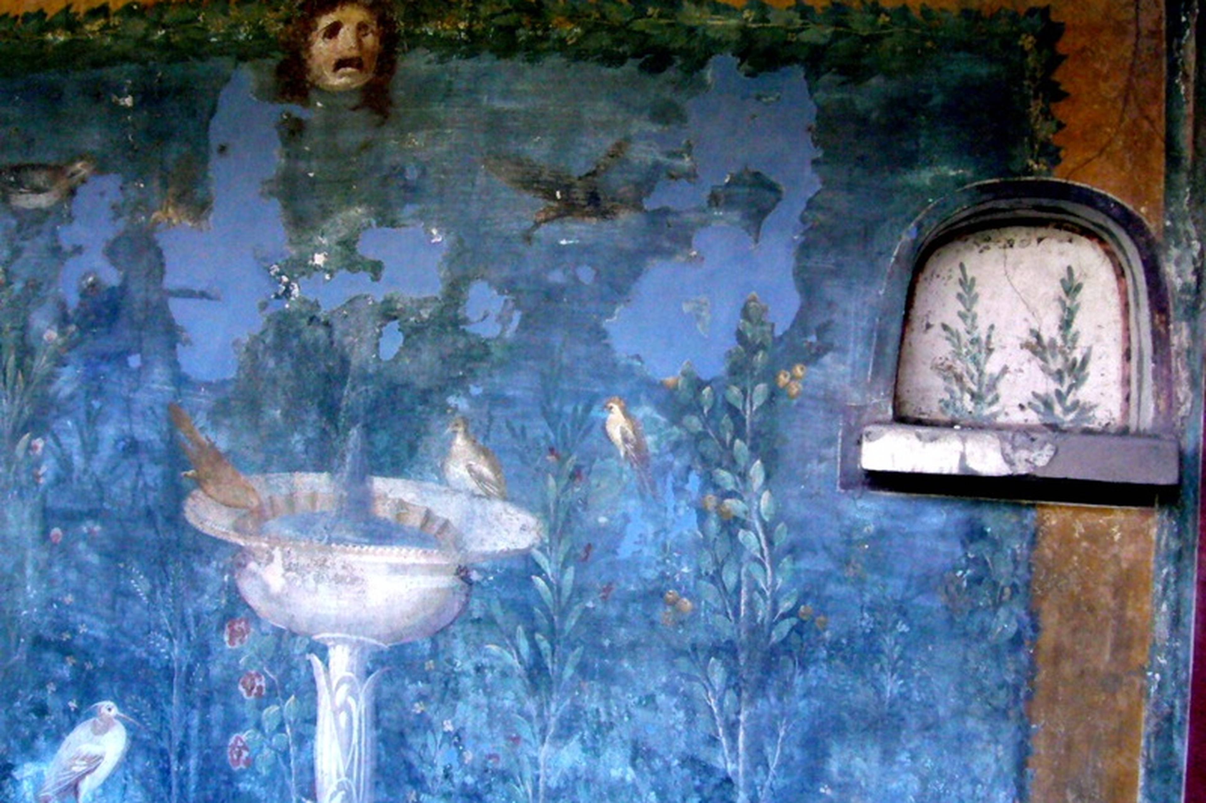House of the Golden Bracelet Garden Fresco