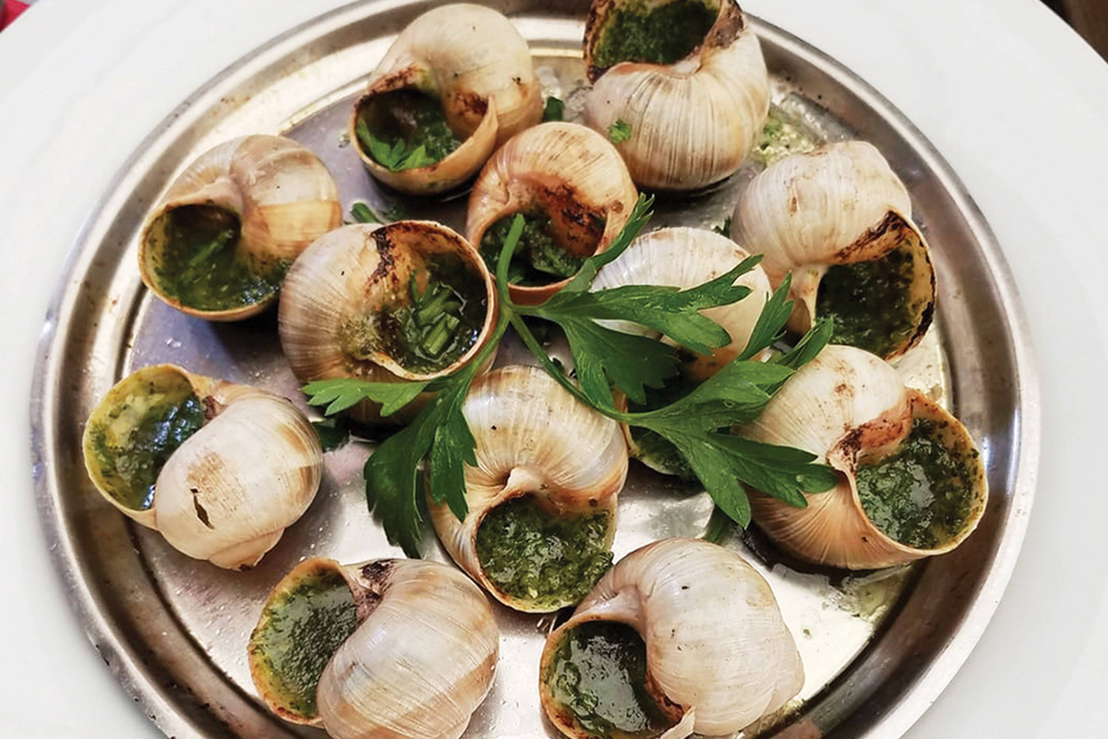 eating around the world: French escargot