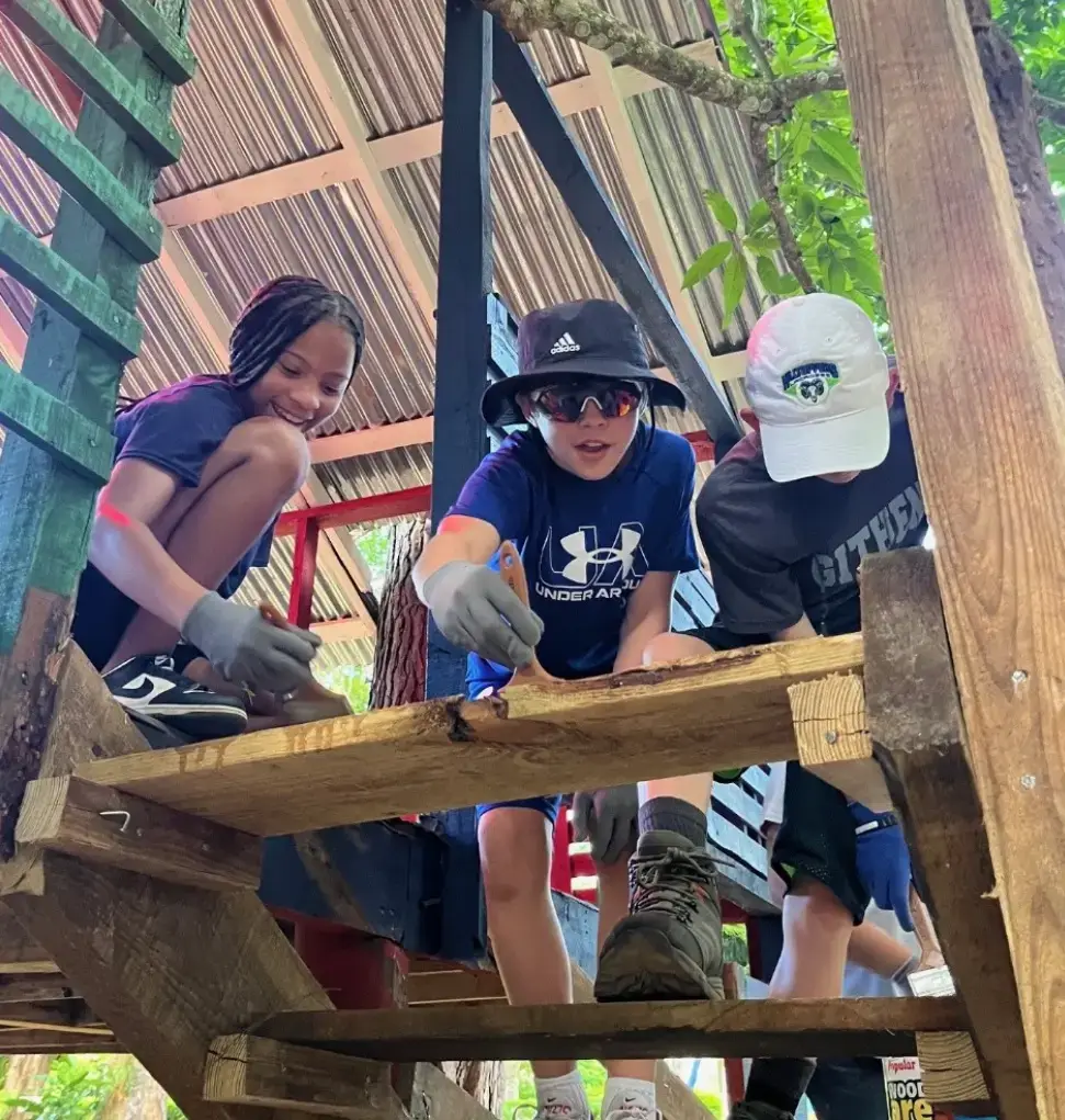 Students working on service project in the Dominican Republic