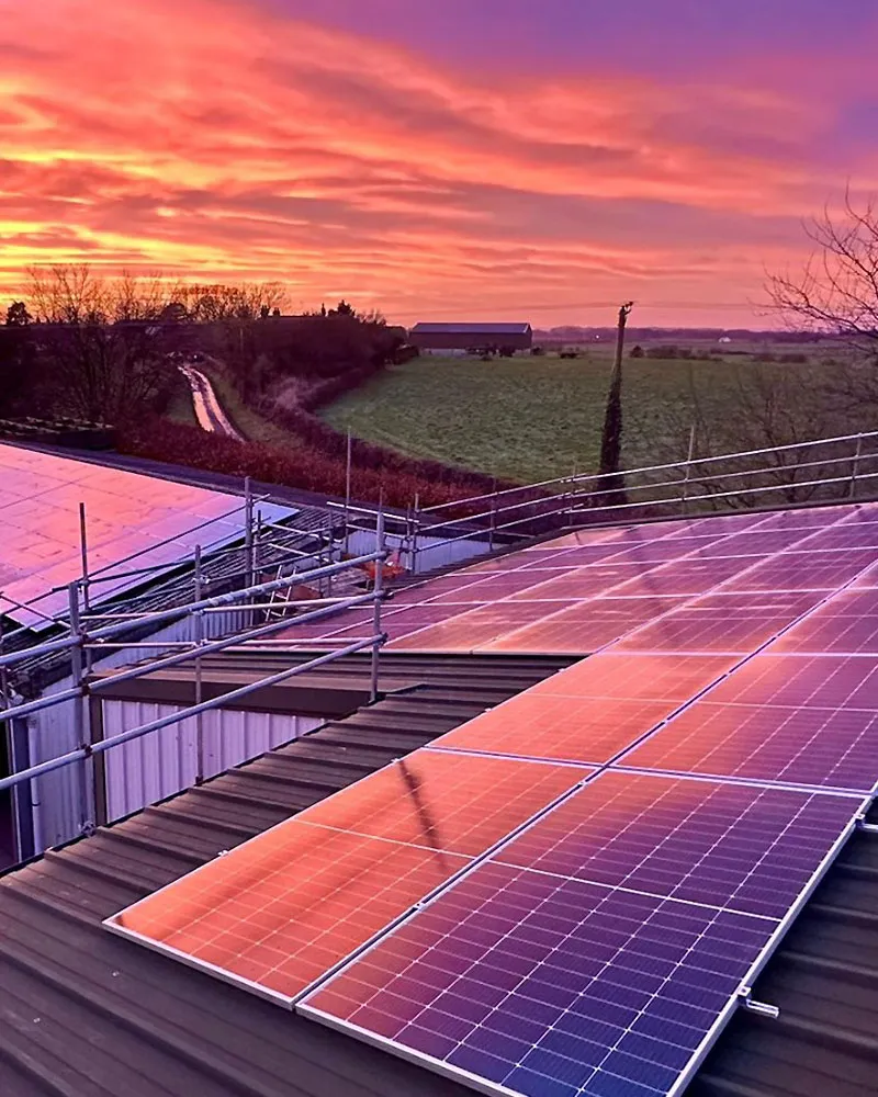 Commercial Solar PV systems | 21 Degrees