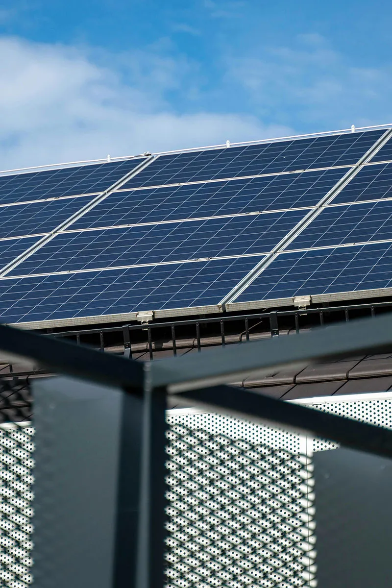Commercial Solar PV systems | 21 Degrees