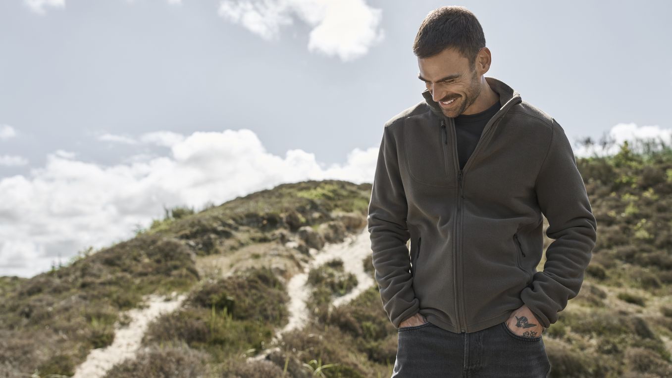 Official TEE JAYS Trail Fleece campaign photography