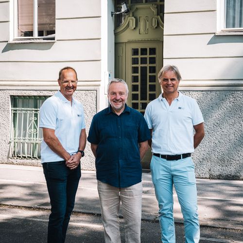 https://a.storyblok.com/f/267565/4411x5115/303a8005d1/_kraner-gf-2-_zugeschnitten.jpg