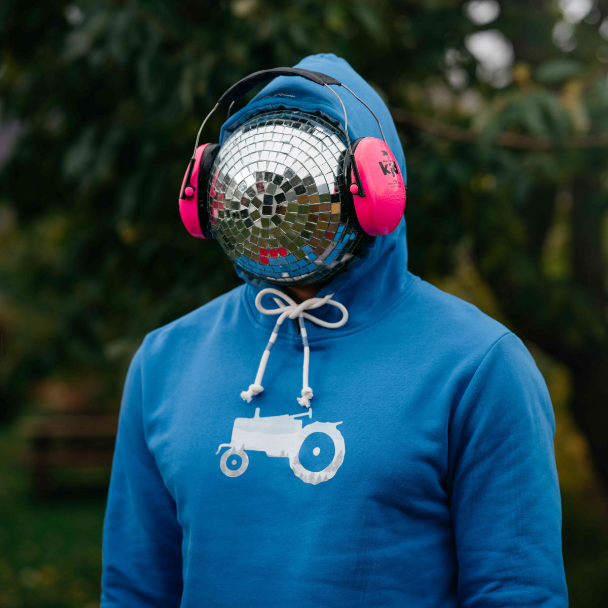 moods of norwayムーズオブノルウェー　ホワイト ジャケット Moods.no | Menswear inspired by stories