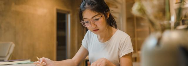 How to choose the right co-signer for your study abroad loan: A complete guide for Indian students