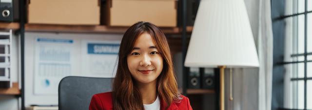 Master your finances: A student's guide to planning for study abroad
