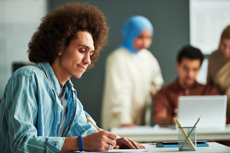 Successfully_Request_More_Funding_for_Your_Studies_Abroad