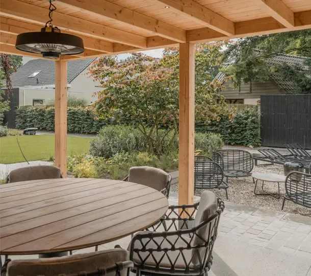 Interieur houten overkapping