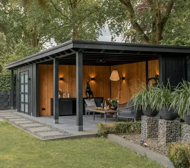 luxe houten buitenverblijf