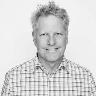 https://a.storyblok.com/f/270183/331x330/f4b074099d/michael-vernick.png