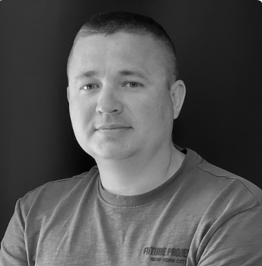 https://a.storyblok.com/f/270183/373x379/e6f709c340/dima-grigorgevskiy.png