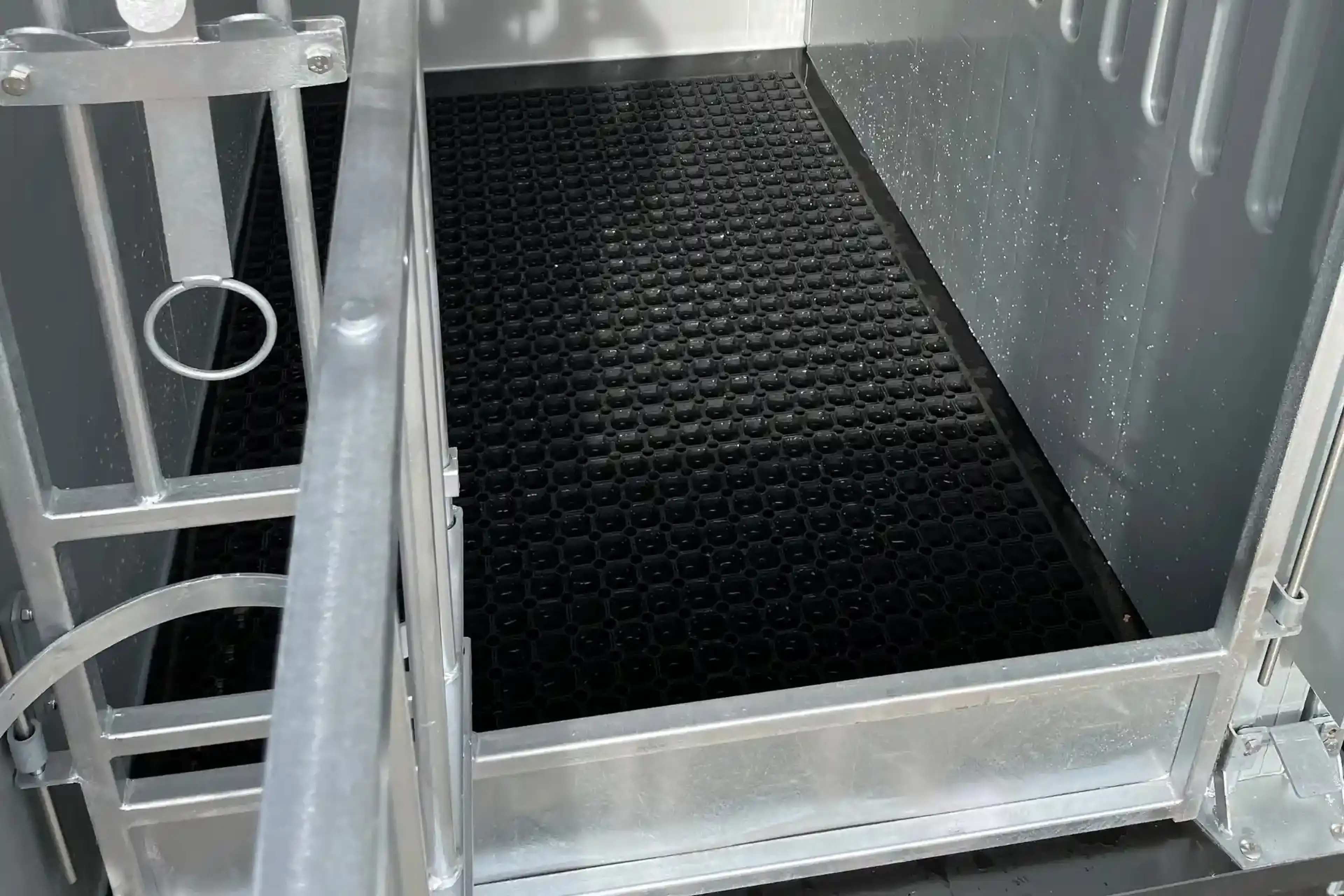 Vervaeke calf housing floor pen