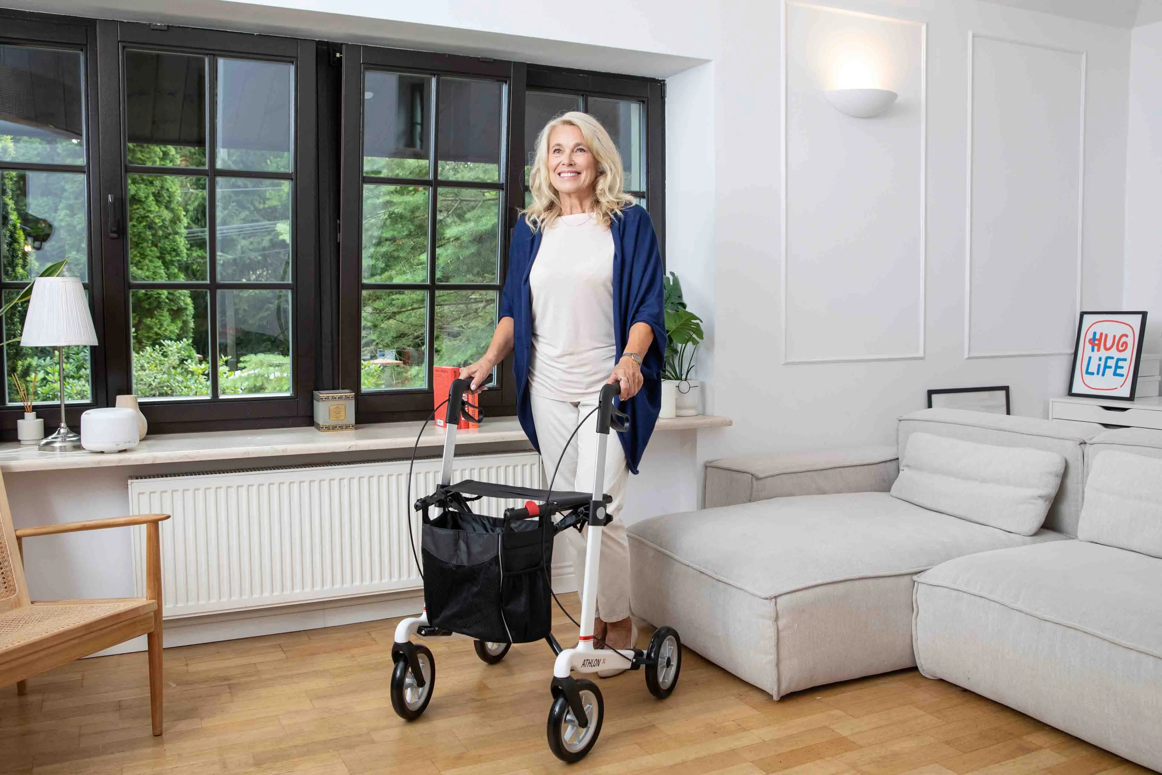 Rehasense Carbon-Rollator Athlon SL, ultraleichter Gehwagen faltbar, höhenverstellbar, TPE-Räder