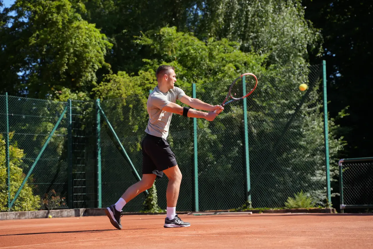 Welche Bandage hilft bei einem Tennisarm? 