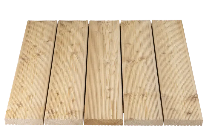 Terrassenboden mit gerillter Oberfläche aus sibirischer Lärche mit natürlicher Holzmaserung im hellen Holzton – langlebig, wetterfest und naturbelassener Look.