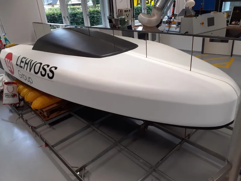 1:1 Half boat