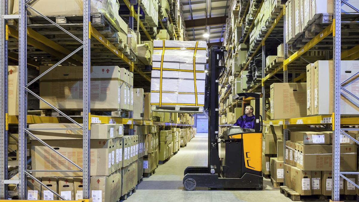Warehousing service
