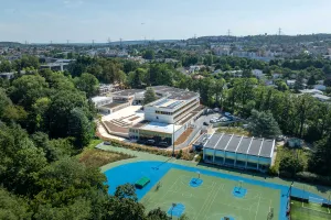 Luftbild Gelände mit Neubau einer Sekundarschule in Massy, Frankreich