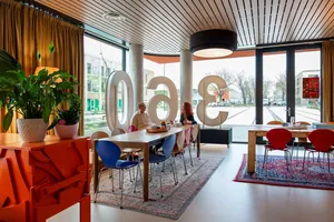 Residential building "Waaggebouw"