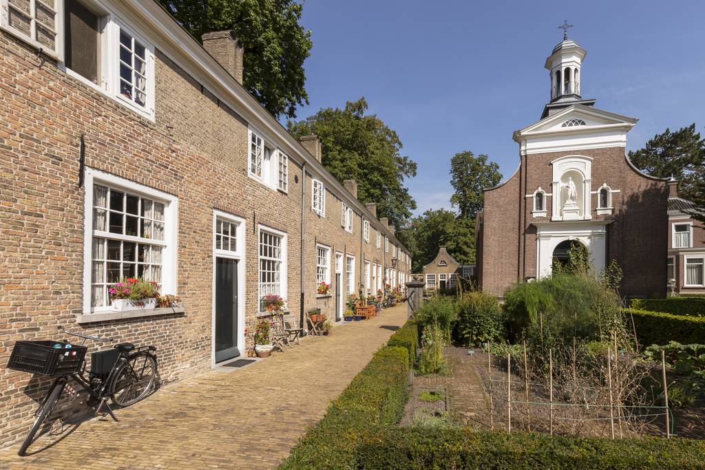 breda_begijnhof