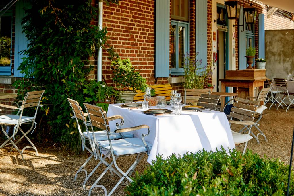 where to book a B&B in Limburg