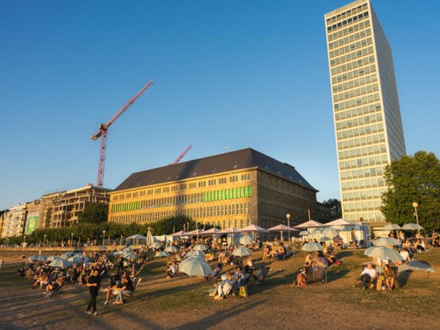 Stadtstrand am Mannesmannufer © Stadtstrand Düsseldorf GmbH