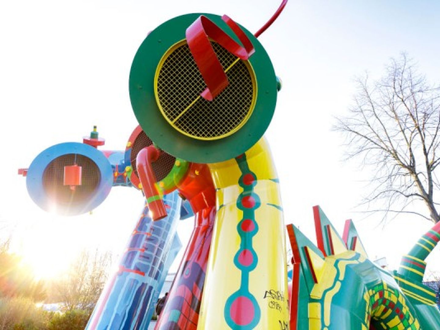 Die Skulptur "Nessy" in Oberbilk © Ulrik Eichentopf