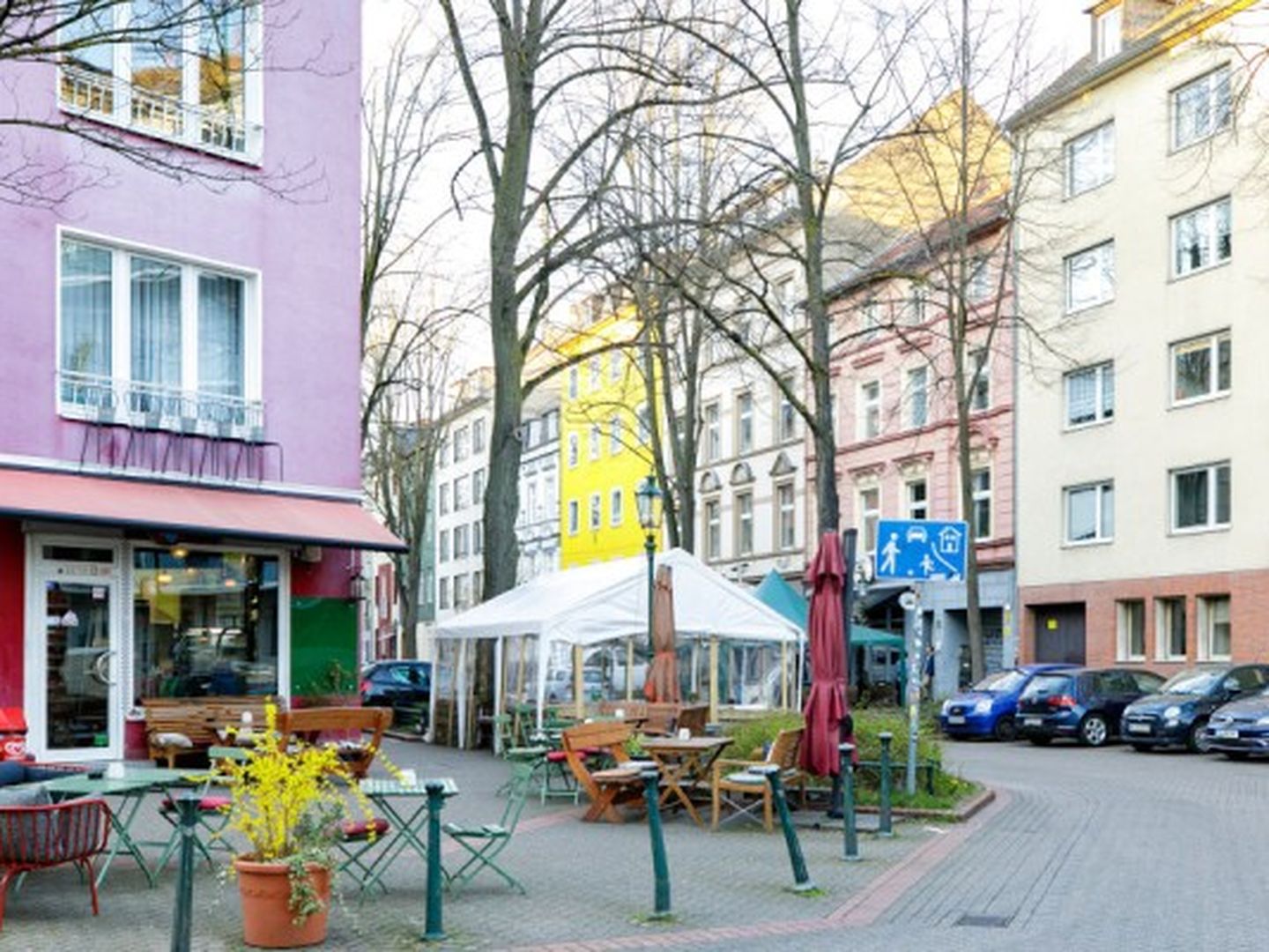 Ein bekanntes Büdchen in Düsseldorf Oberbilk © Ulrik Eichentopf