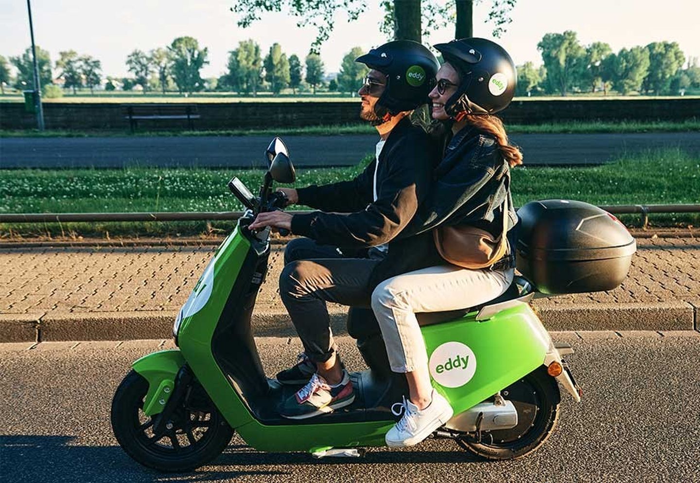 eddy, so einfach geht E-Roller Sharing