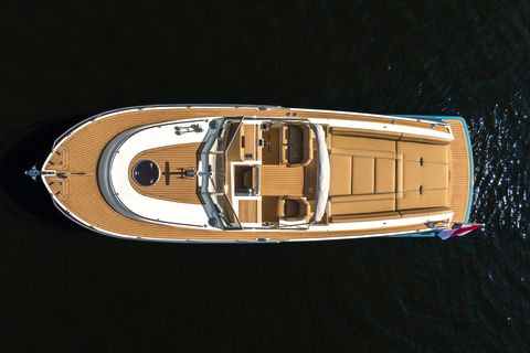 https://s3.amazonaws.com/a.storyblok.com/f/274460/369ac19301/davinci_30s_-_open_spiegel_-_davinci_yachts_-_just_post_groot_8_of_9.jpg